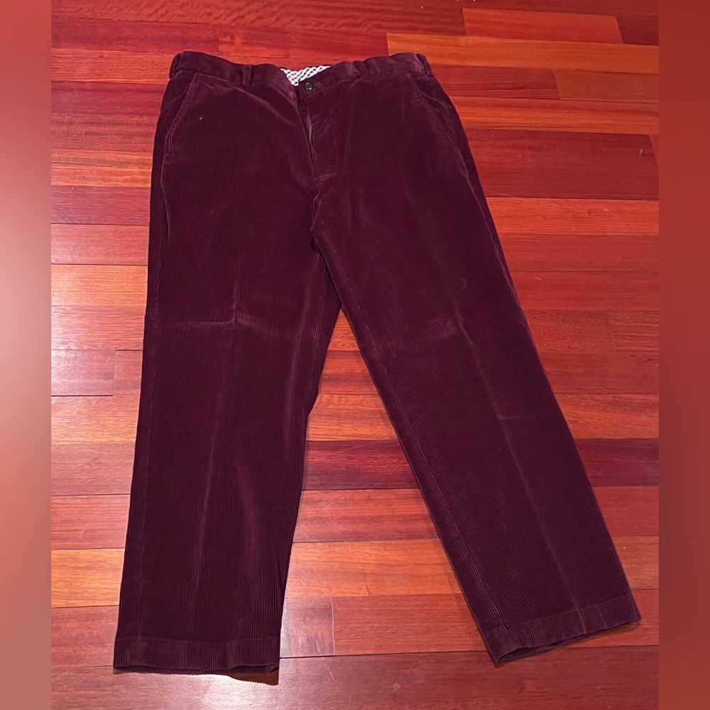 Brooks Brothers Men's Corduroy Pants in Burgundy actual Size 38X29(reads 38x30)
